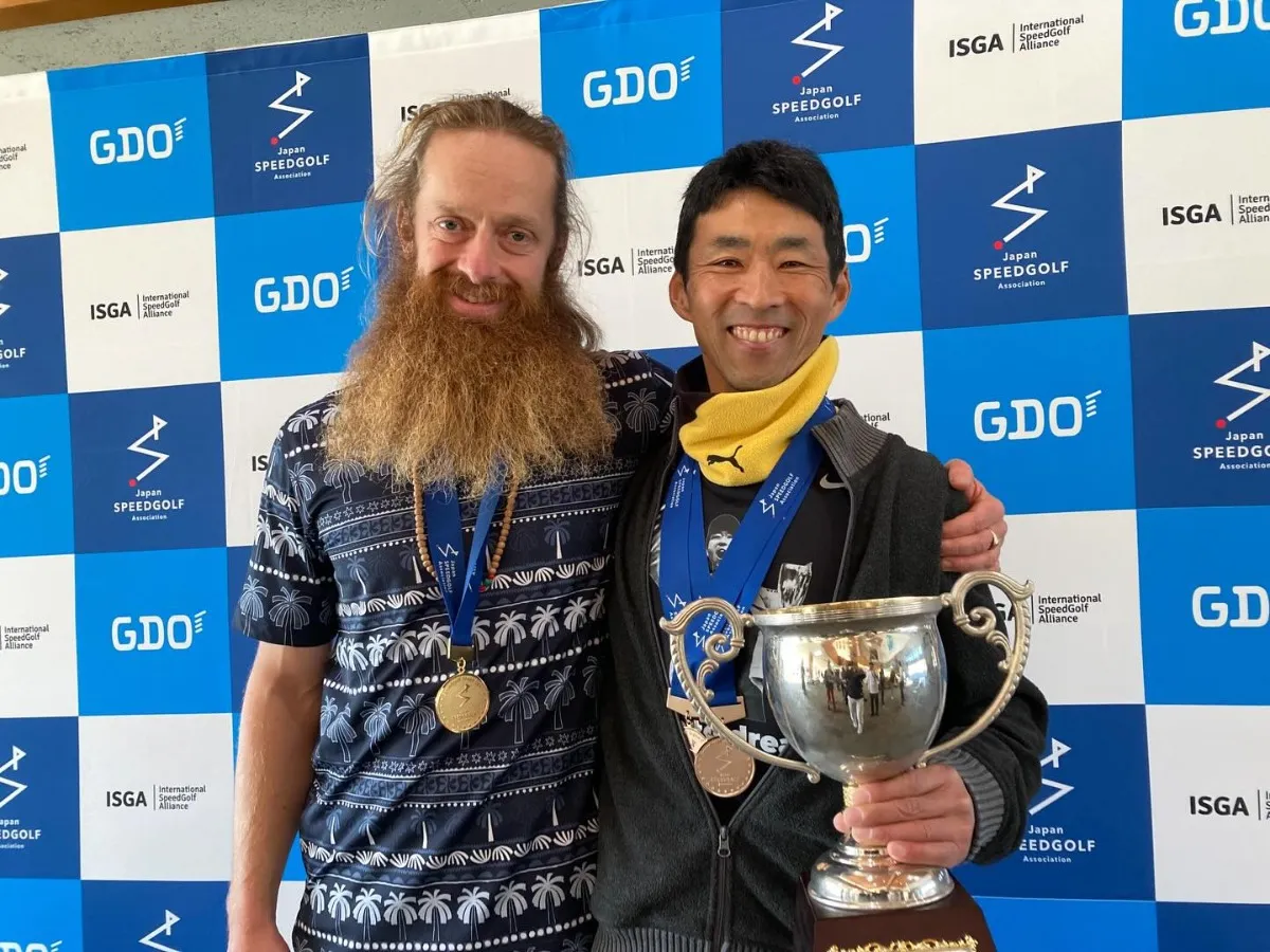 TODO: write alt text for Hogan wins Japan Speedgolf Open